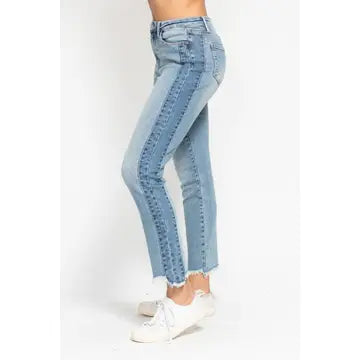 Hw Vintage Wash Side Panel Detail & Hi Lo